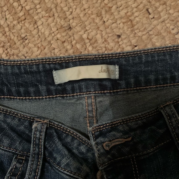 Daytrip Jeans. Size 29 waist. - Picture 4 of 6
